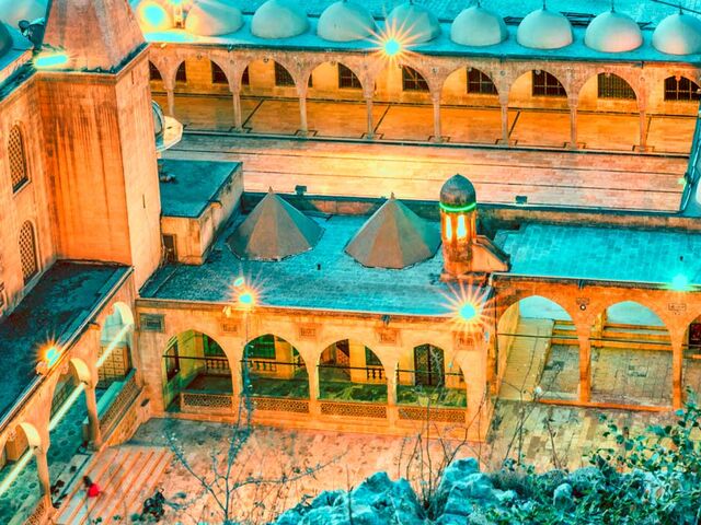 Bursa Eskişehir Çıkışlı Otobüslü  Gap Turu 3 Gece Konaklamalı