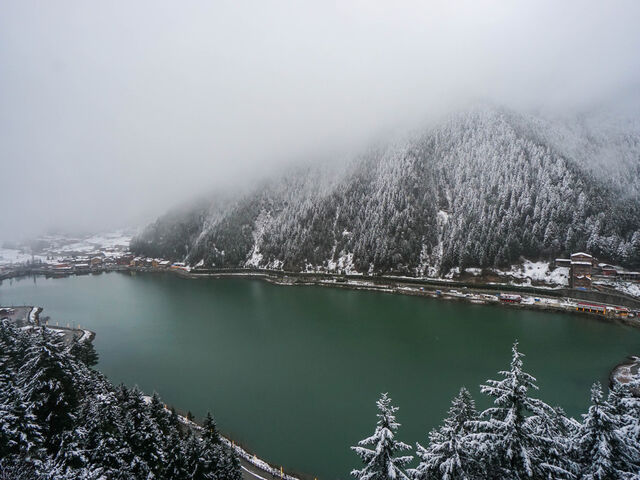 Mersin Çıkışlı Uçaklı Karadeniz Batum Tiflis Van Havzası Turu (6 Gece Konaklama)
