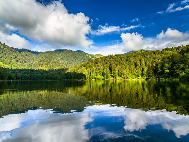 Uçaklı İzmir Çıkışlı Kars Tiflis Batum Turu 3 Gece Konaklamalı