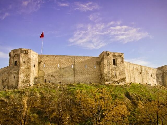 İkonik Gap Turu|3 Gece Konaklamalı Uçaklı İzmir Çıkışlı Gaziantep Başlar Diyarbakır Biter Ramazan Bayramı Özel