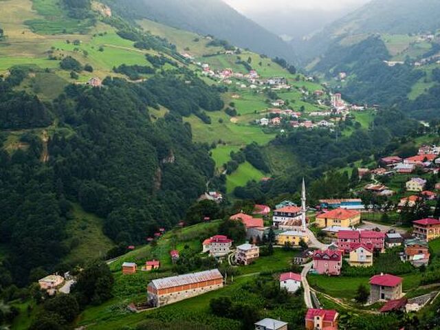 İkonik Karadeniz Yaylaları ve Batum Turu | 4 Gece Konaklamalı Uçaklı İstanbul Çıkışlı Samsun Başlar Kurban Bayramı Özel