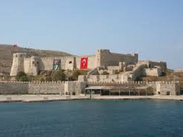 Assos Ayvalık Bozcaada Turu (1 Gece Otel Konaklamalı)