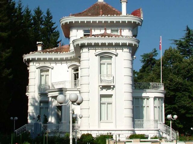 İkonik Karadeniz Yaylalar Batum Turu 4 Gece Konaklamalı Çukurova (Adana-Tarsus-Mersin) Çıkışlı Uçaklı Kurban Bayramı Özel