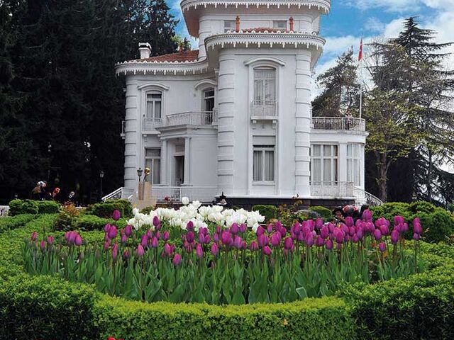 İkonik Karadeniz Yaylalar Batum Turu 4 Gece Konaklamalı Çukurova (Adana-Tarsus-Mersin) Çıkışlı Uçaklı 19 Mayıs Özel