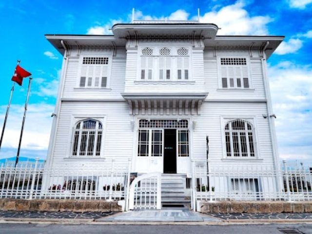 Kasım Ara Tatil Özel İkonik Marmara'nın Tarihi Başkentleri Turu|3 Gece Konaklamalı | Otobüslü| İstanbul Çıkışlı