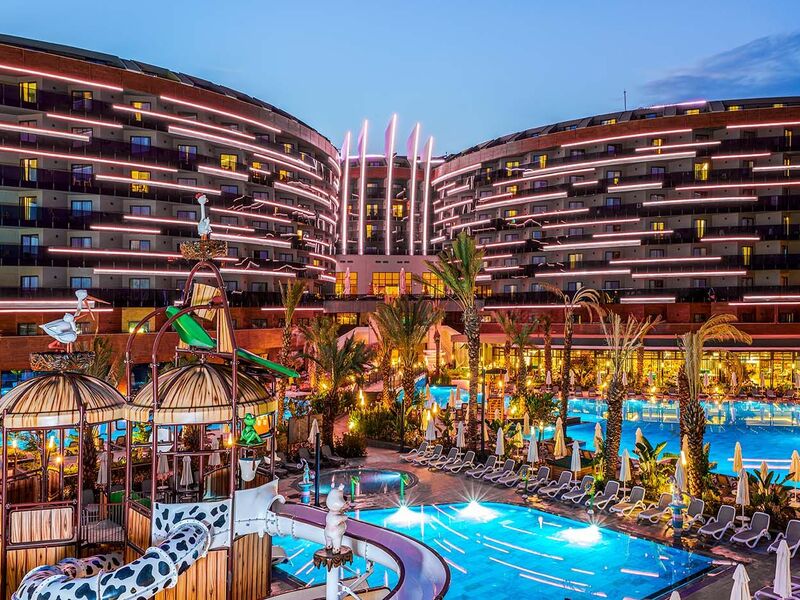 Kirman Calyptus Resort & Spa Hotel