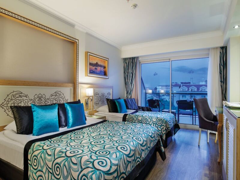 Crystal Waterworld Resort & Spa