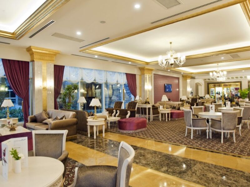 Crystal Palace Hotel