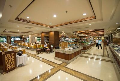 Crystal Family Hotel