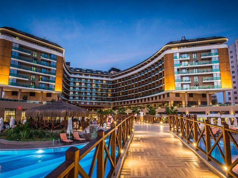 Aska Lara Resort & Spa Hotel