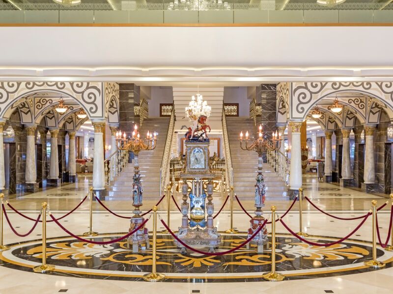 Royal Holiday Palace Hotel