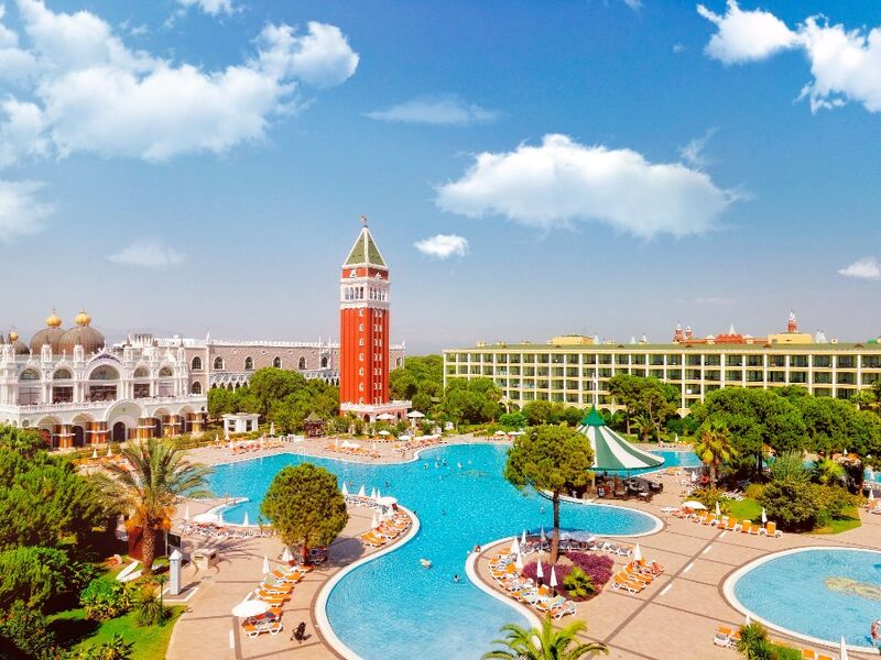 Venezia Palace Deluxe Resort