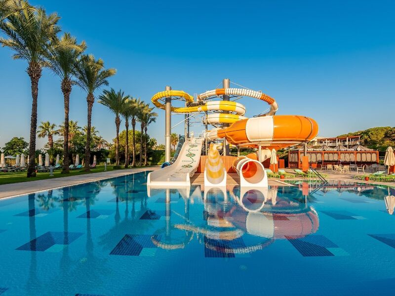 Cornelia De Luxe Resort