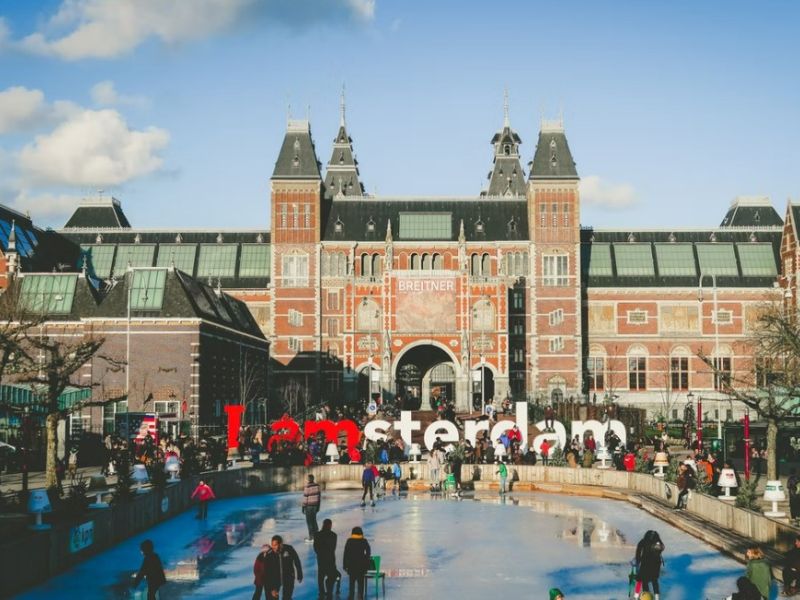 Amsterdam Türk Hava Yolları İle 3 Gece