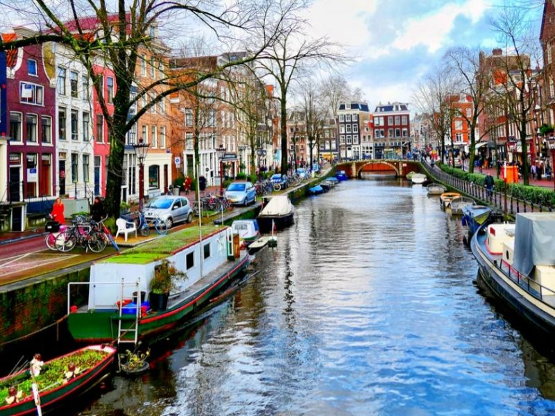 Amsterdam Türk Hava Yolları İle 3 Gece