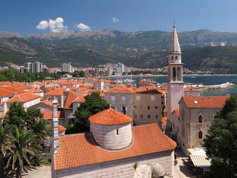 İzmir Çıkışlı Kosovalı Büyük Balkanlar Turu Sunexpress Havayolları ile Extra Turlar ve Akşam Yemekleri Dahil TGD-TGD