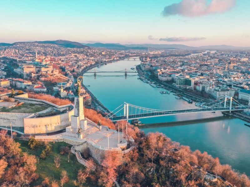 Berlin Ve Alpler Trenli Hallstatt İle Bir Orta Avrupa Masalı Wizzair İle 7 Gece