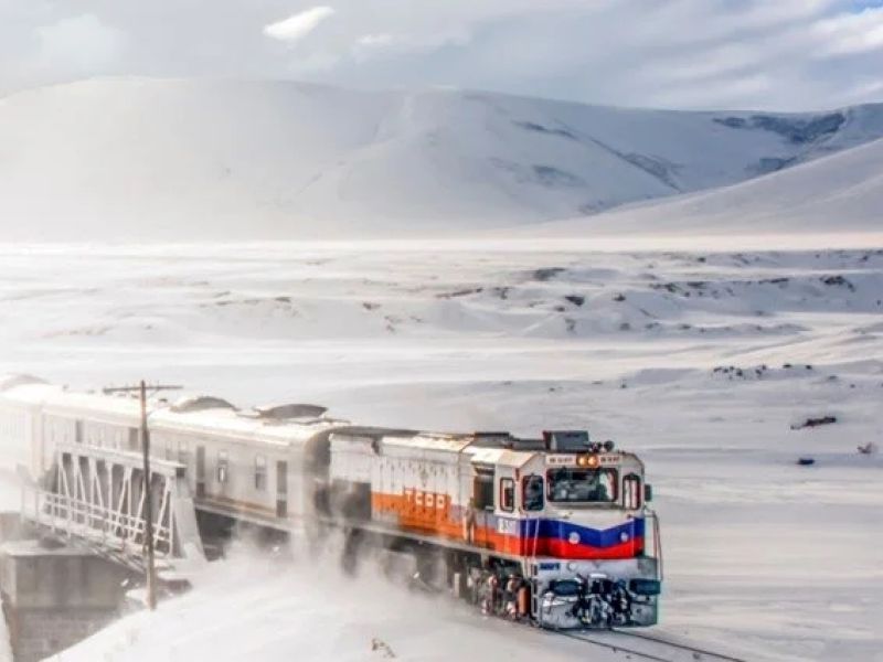 Doğu Ekspresi Rotası: Van, Karlar Altında İshakpaşa, Kars, Erzurum Palandöken Turu