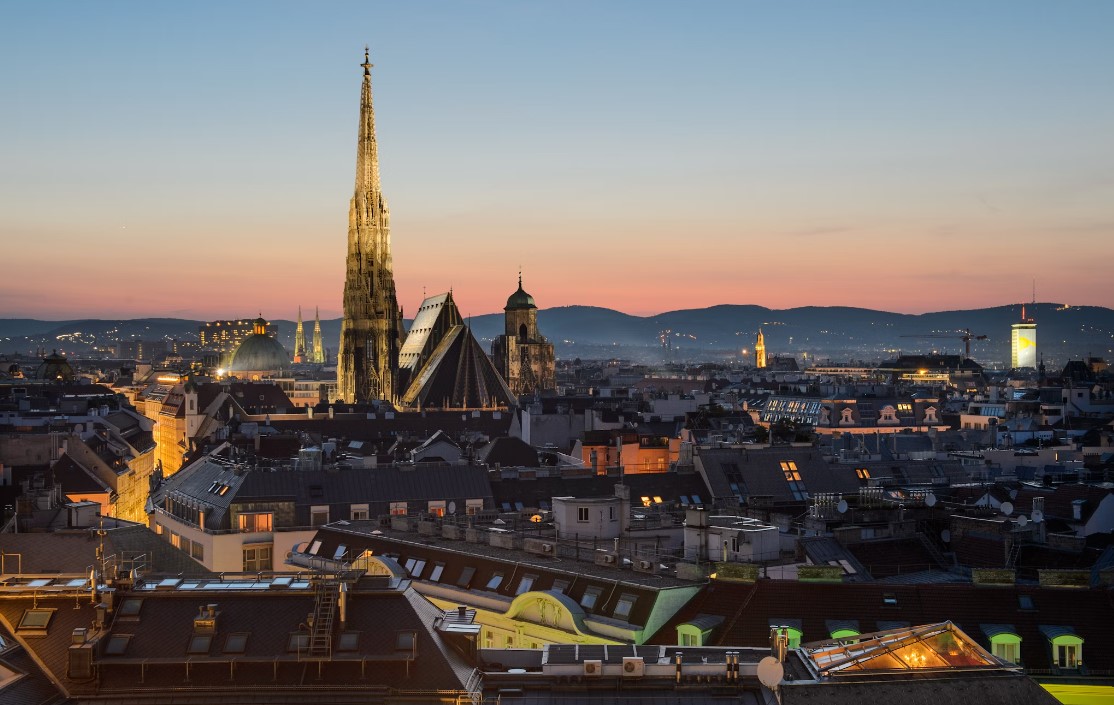 İzmir Hareketli Noel Zamanı, Munih, Hallstatt, Salzburg, Viyana Turu