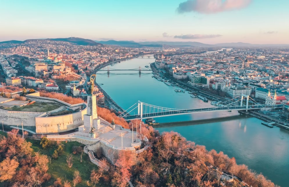 Ekstra Turlar Dahil Orta Avrupa Turu Türk Hava Yolları ile 7 Gece