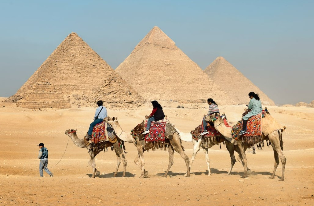İzmir`den Büyülü Kahire Turu Tüm Geziler Dahil ve 5* Otelde Konaklama Farkı