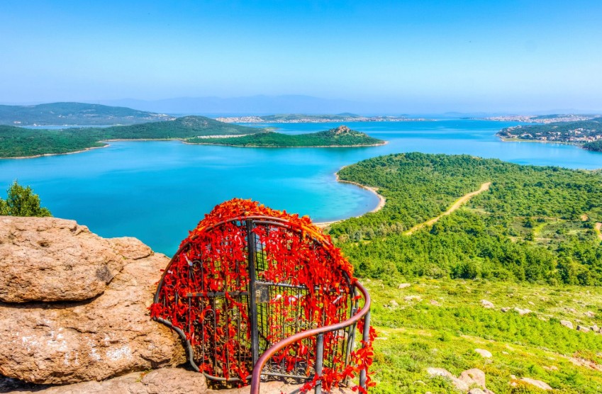 İzmir`den Kazdağları Cunda Ayvalık Turu