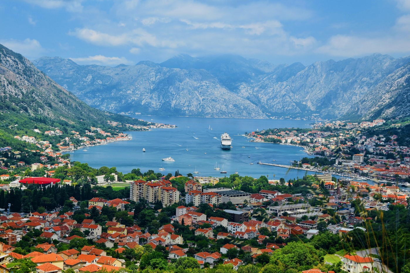 Istanbul Hareketli Buyuk Balkan Turu 9 Gunde 9 Ulke (Tum Turlar, Aksam Yemekleri ve Balkan Geceleri Dahil)