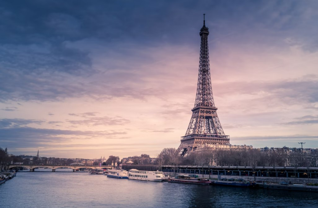 Alsace - Benelüks - Paris - Almanya Turu - Sabiha Gökçen den AJET ile BSL-DUS