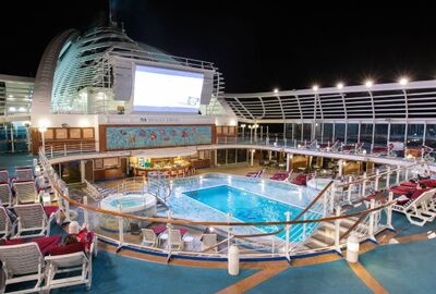 5* Deluxe Amadeus Brilliant İle Tuna Nehri  Noel Pazarları Turu