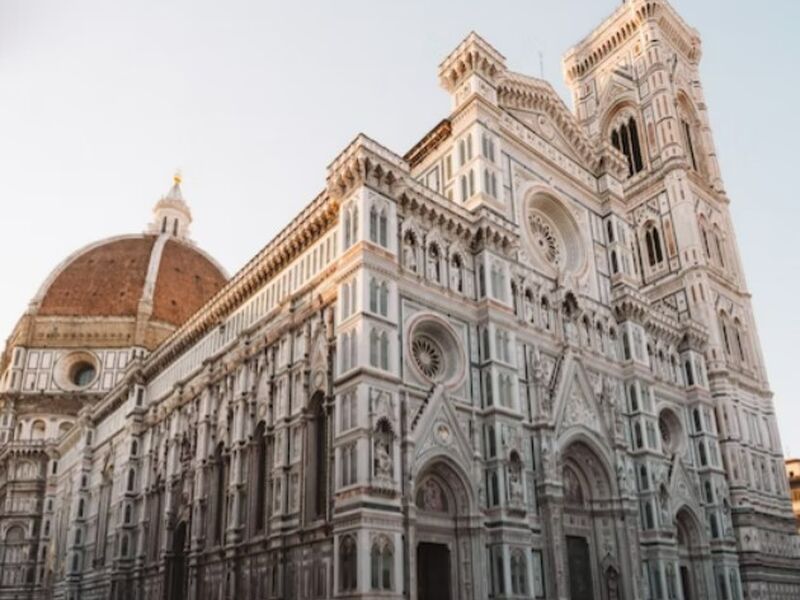 Kuzey İtalya Turu Yılbaşı Özel Türk Hava Yolları İle Ekstra Turlar ve Çevre Gezileri Dahil 3 Gece 4 Gün (MXP-MXP)