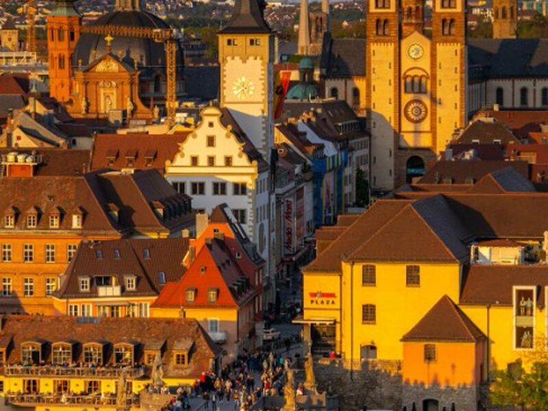 Alman Köylerinde Noel Pazarları 4 Gece 5 Gün (15-19 Aralık 2025)