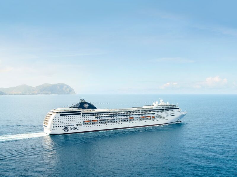 İzmir Hareketli Msc Lirica ile 7 Gece 8 Gün 