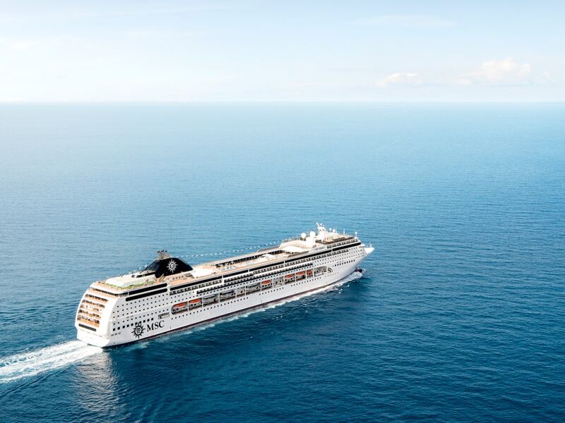 İzmir Hareketli Msc Lirica ile 7 Gece 8 Gün 