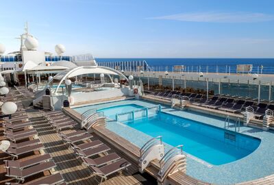 İzmir Hareketli Msc Lirica ile 7 Gece 8 Gün 