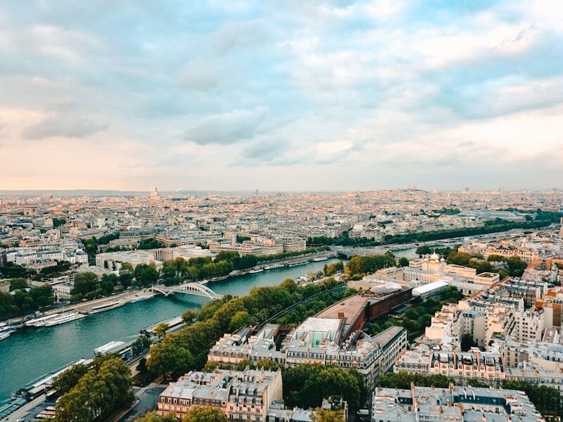 Ramazan Bayramı Özel İzmir’den Direkt Hareket  Görkemli Paris ve İncileri