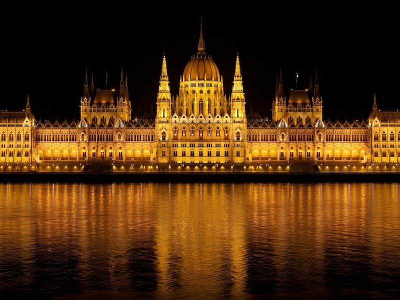 Görkemli Orta Avrupa Budapeşte & Viyana & Prag 7 Gece - THY ile (2025 Sonbahar - Kış Dönemi) (BUD-PRG)