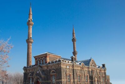 Doğu Ekspresi Rotası Van - Karlar Altında İshakpaşa - Kars - Erzurum Palandöken Turu (4 Gece Otel)