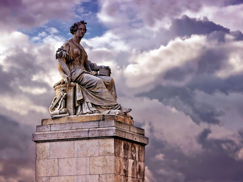 Paris & Disneyland Pegasus Hava Yolları ile 3 Gece