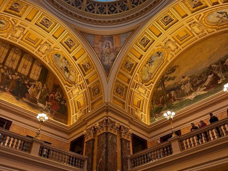 Prag Turu Pegasus Havayolları ile 3 Gece