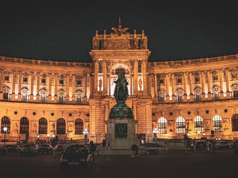 Budapeşte & Viyana & Prag Pegasus Hava Yolları ile 7 Gece