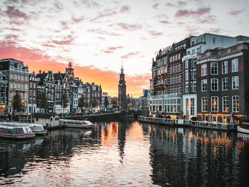 Benelux & Paris İkonları Turu Türk Hava Yolları ile 3 Gece