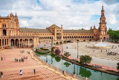 Sevilla Turu Pegasus Havayolları ile 3 Gece