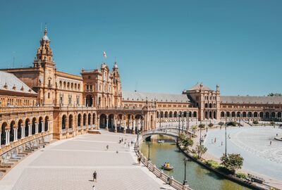 Sevilla Turu Pegasus Havayolları ile 3 Gece