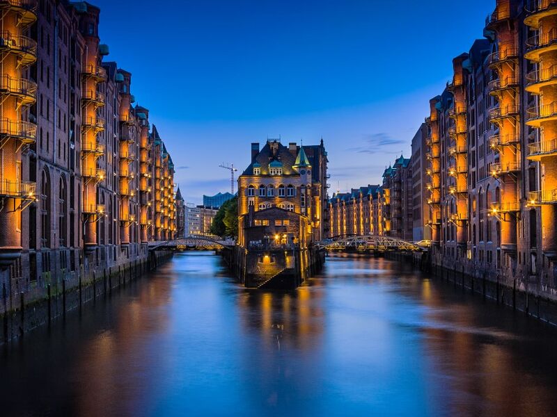 Kuzey Almanya İncileri Hamburg & Berlin Turu Kurban Bayramı Özel Türk Havayolları ile 4 Gece 5 Gün