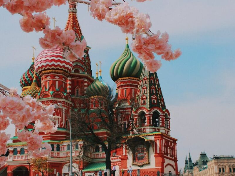 Kral & Kraliçe: St. Petersburg & Moskova 5 Gece 6 Gün TK (LED-VKO)