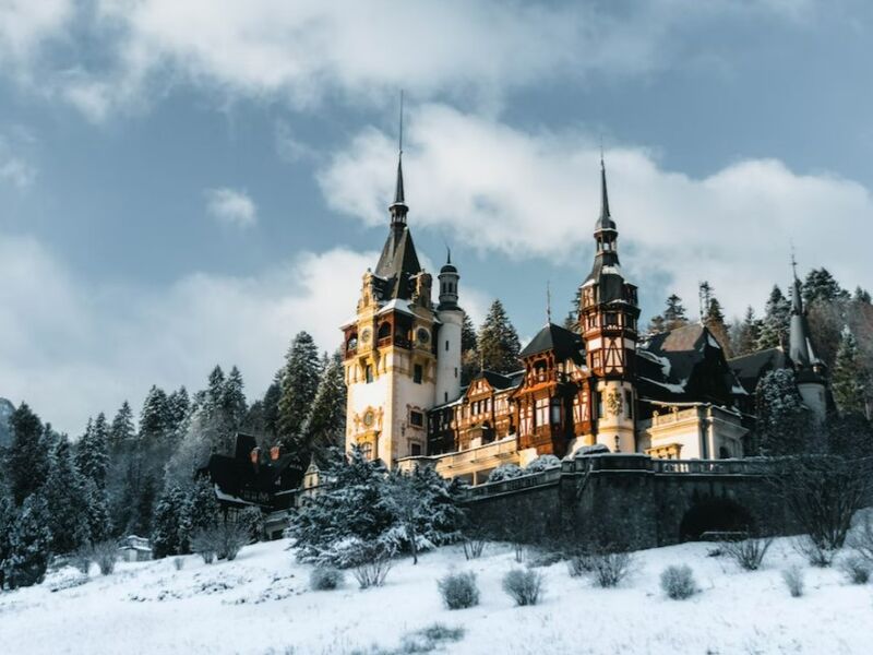 Otobüs İle Bükreş & Transilvanya Turu 2 Gece Konaklamalı 2026