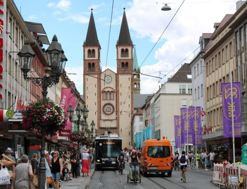 Fenomen Nürnberg Ve Alsace Ile Noel Pazarları Turu Türk Hava Yolları ile 4 gece