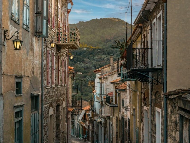 Yılbaşı Midilli Turu İzmir Hareket Tüm Geziler ve Yılbaşı Gala Gecesi dahil 2 Gece 3 Gün Kapı Vizesi İmkanı ile