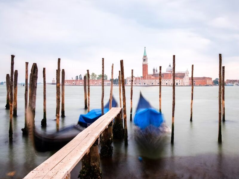 İtalya Serüveni İzmir Kalkışlı Corendon Hava Yolları ile 7 Gece BGY-NAP