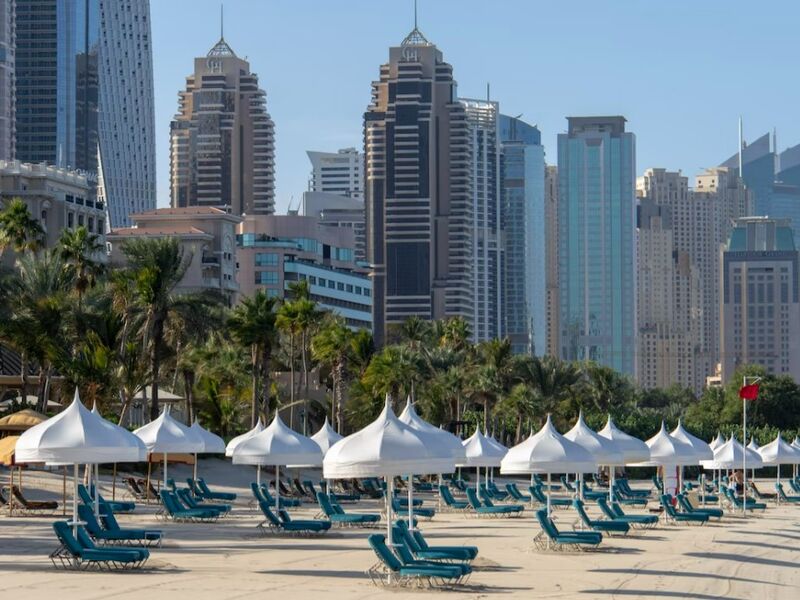 Ankara'dan Vize Dahil Dubai Turu Ajet İle 3 Gece